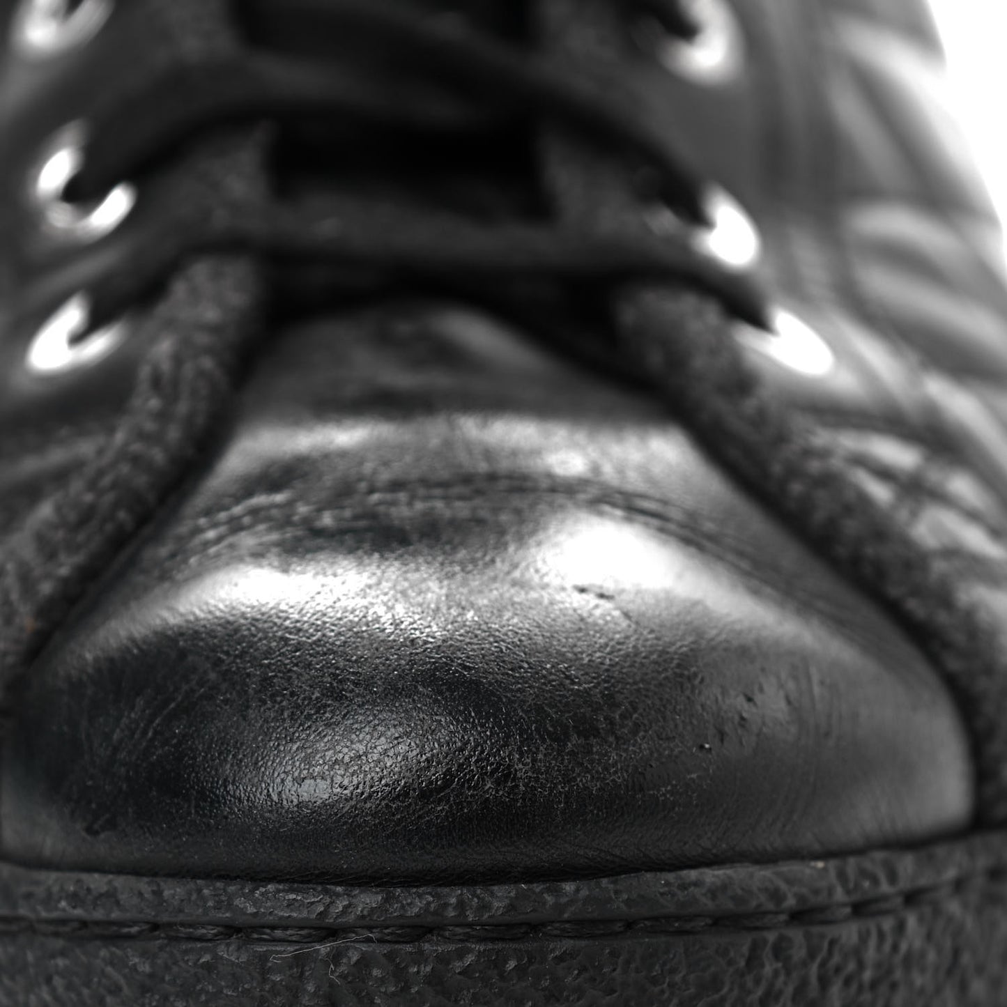 Lambskin Quilted High Top Sneakers 38 Black