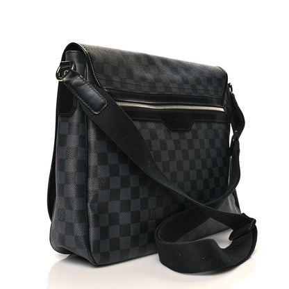 Louis Vuitton Damier Graphite Daniel GM 2 of 11