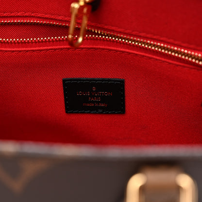 Louis Vuitton Reverse Monogram Giant Onthego PM 6 of 9