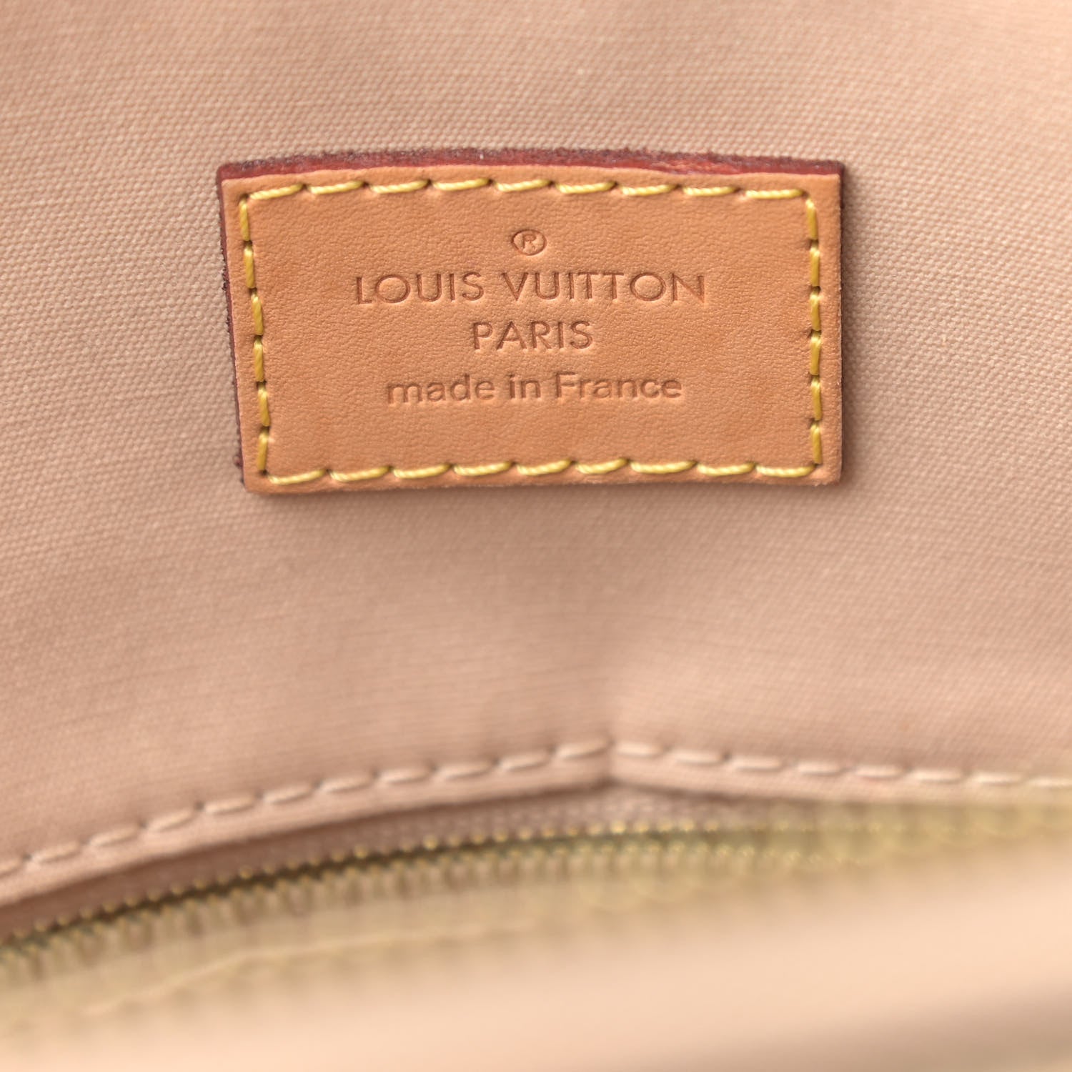Louis Vuitton Vernis Lockit PM Dune 9 of 11