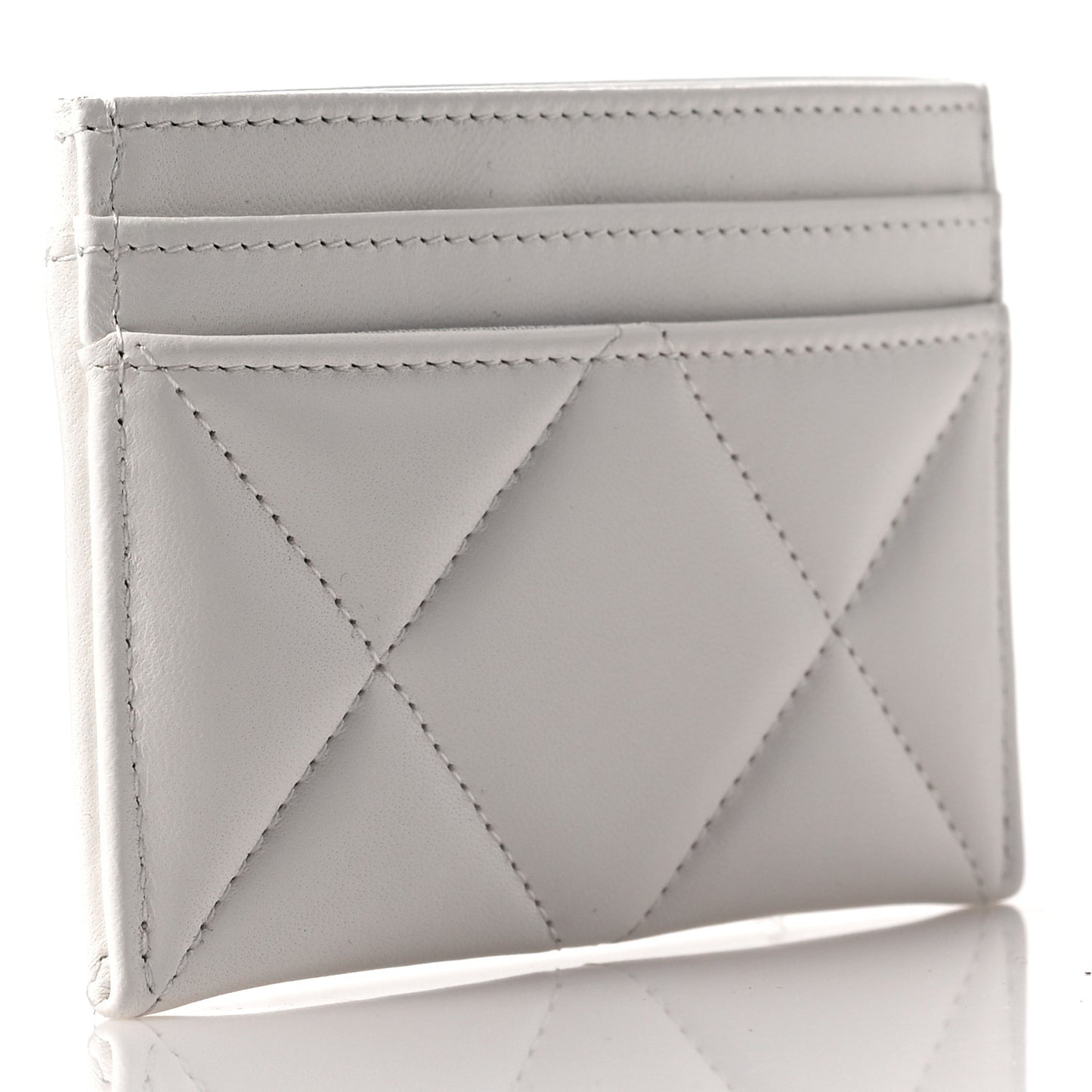 Lambskin Quilted Chanel 19 Card Holder White