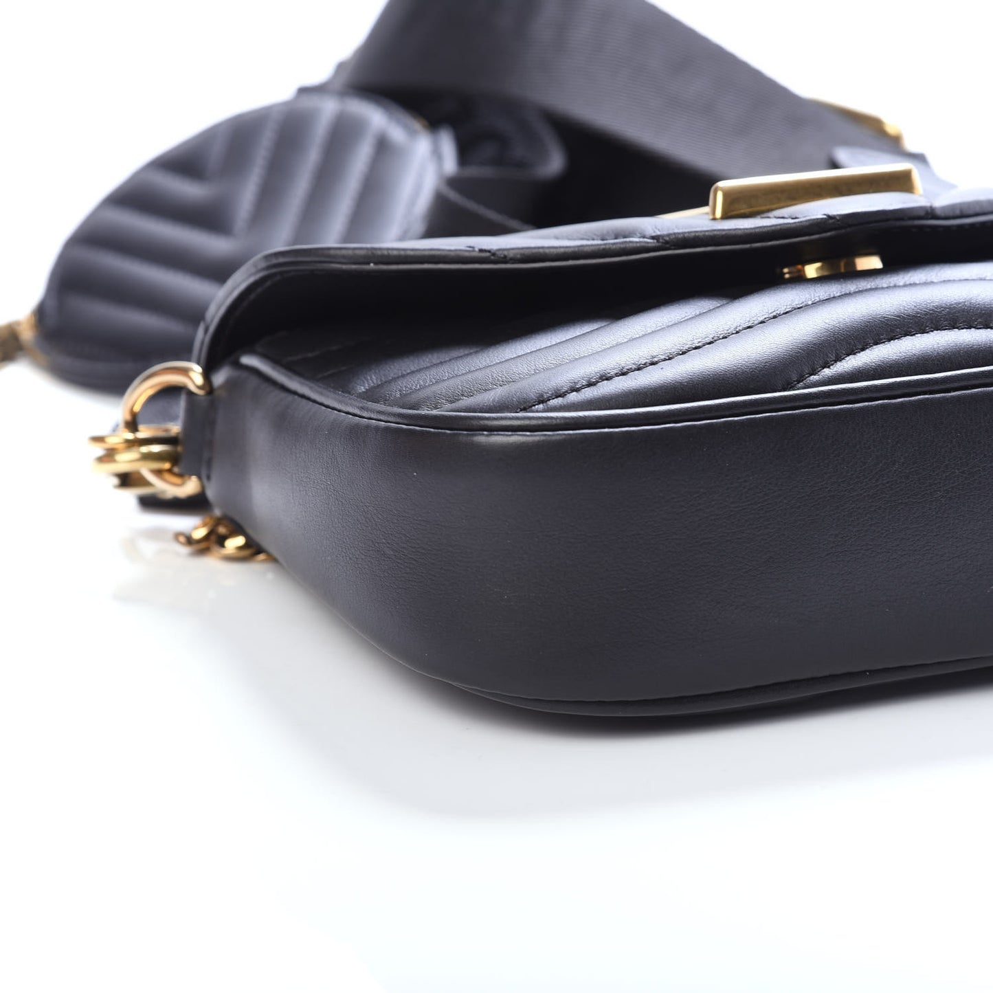Calfskin New Wave Multi Pochette Black