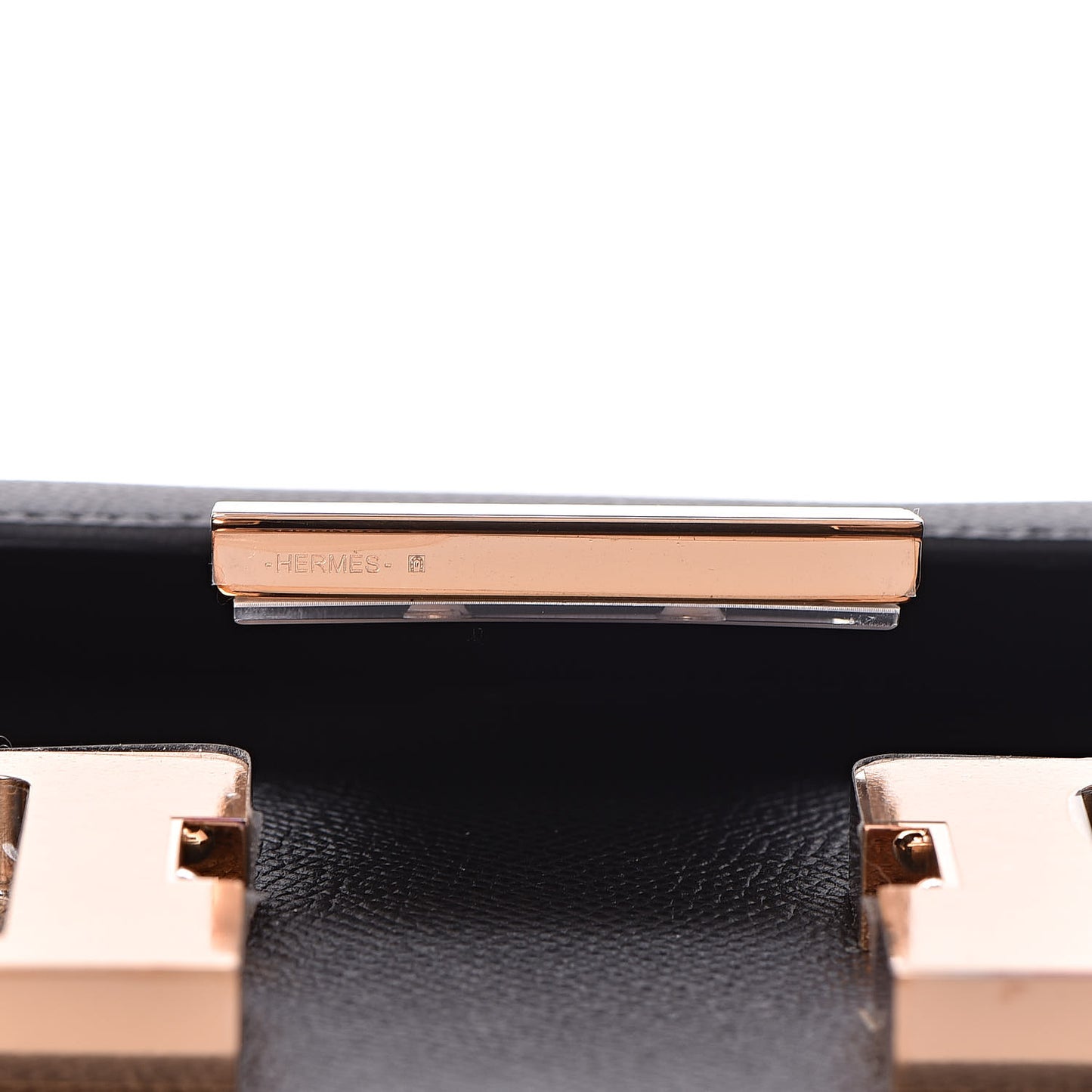 Epsom Constance 24 Black