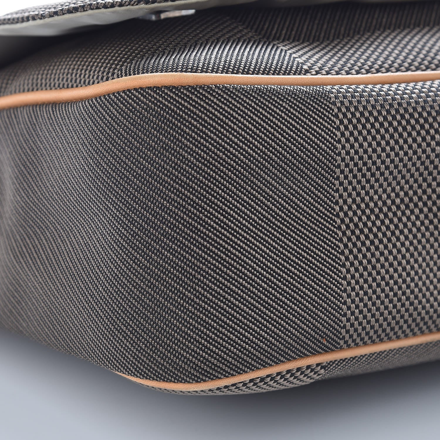 Louis Vuitton Damier Geant Messenger Bag Terre 8 of 9