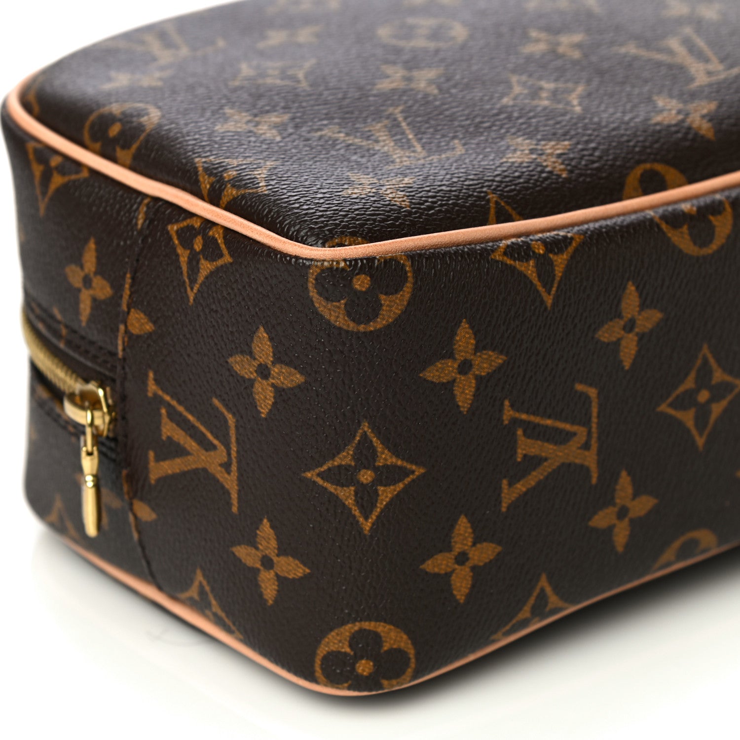 Louis Vuitton Monogram Toiletry Bag 25 9 of 10