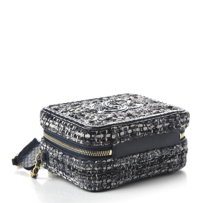 Chanel Tweed Snakeskin Quilted Small CC Filigree Vanity Case Black Ecru Silver 7 of 21