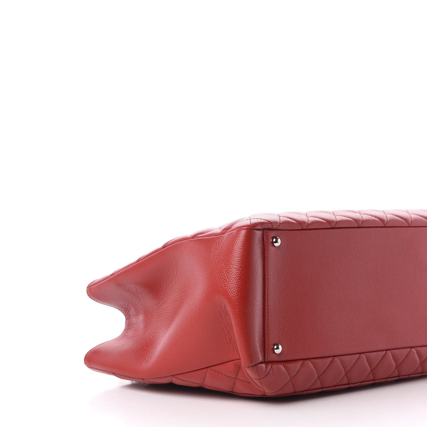 Caviar Quilted XL Grand Shopping Tote GST Red