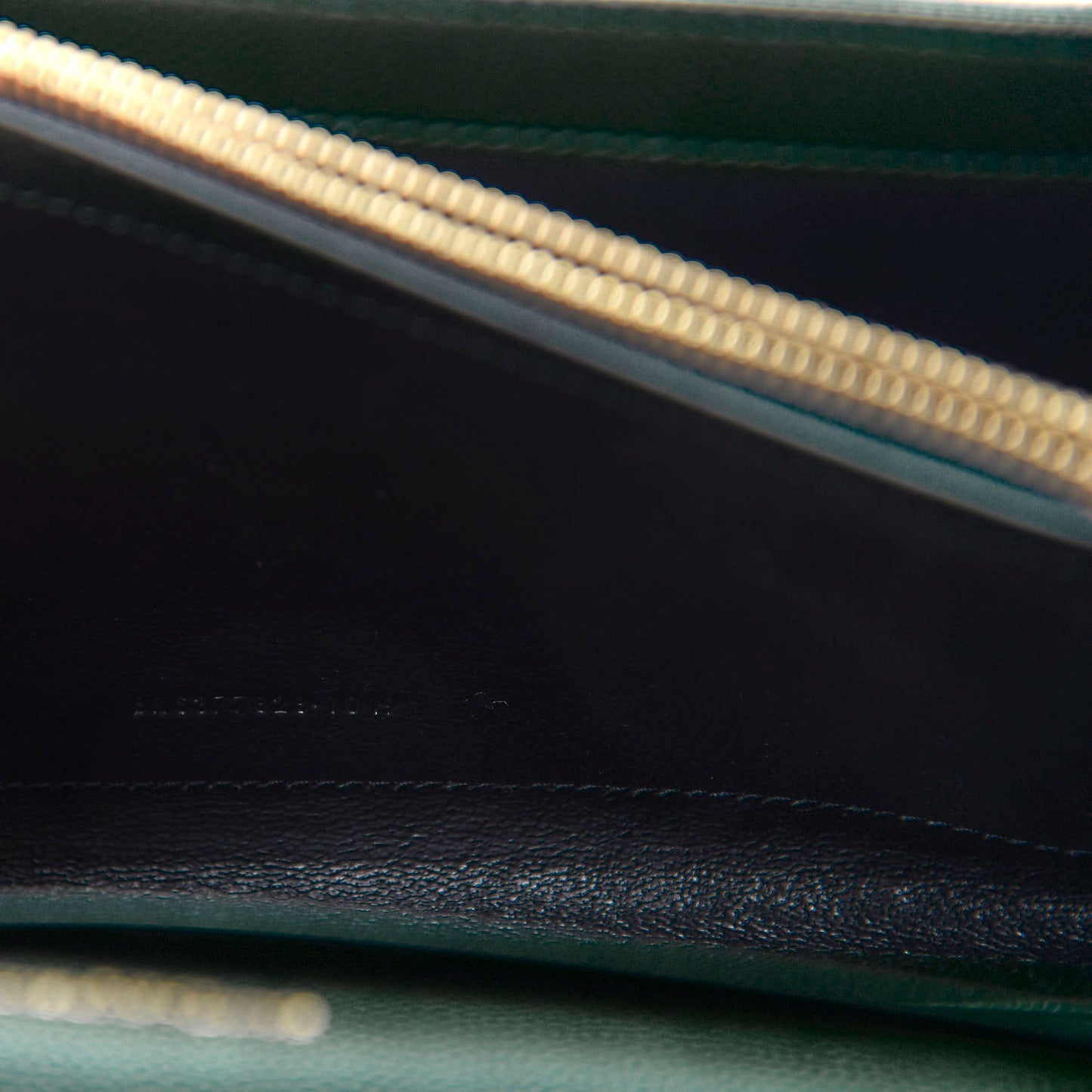 Grain De Poudre Matelasse Chevron Monogram Chain Wallet Dark Green