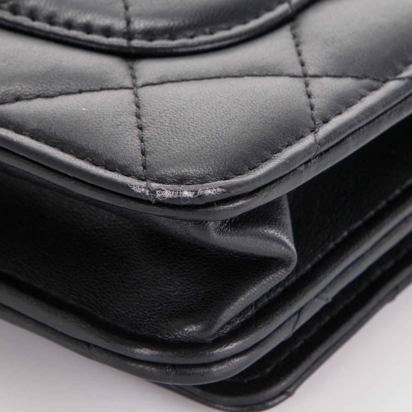 Lambskin Quilted Wallet On Chain WOC Black
