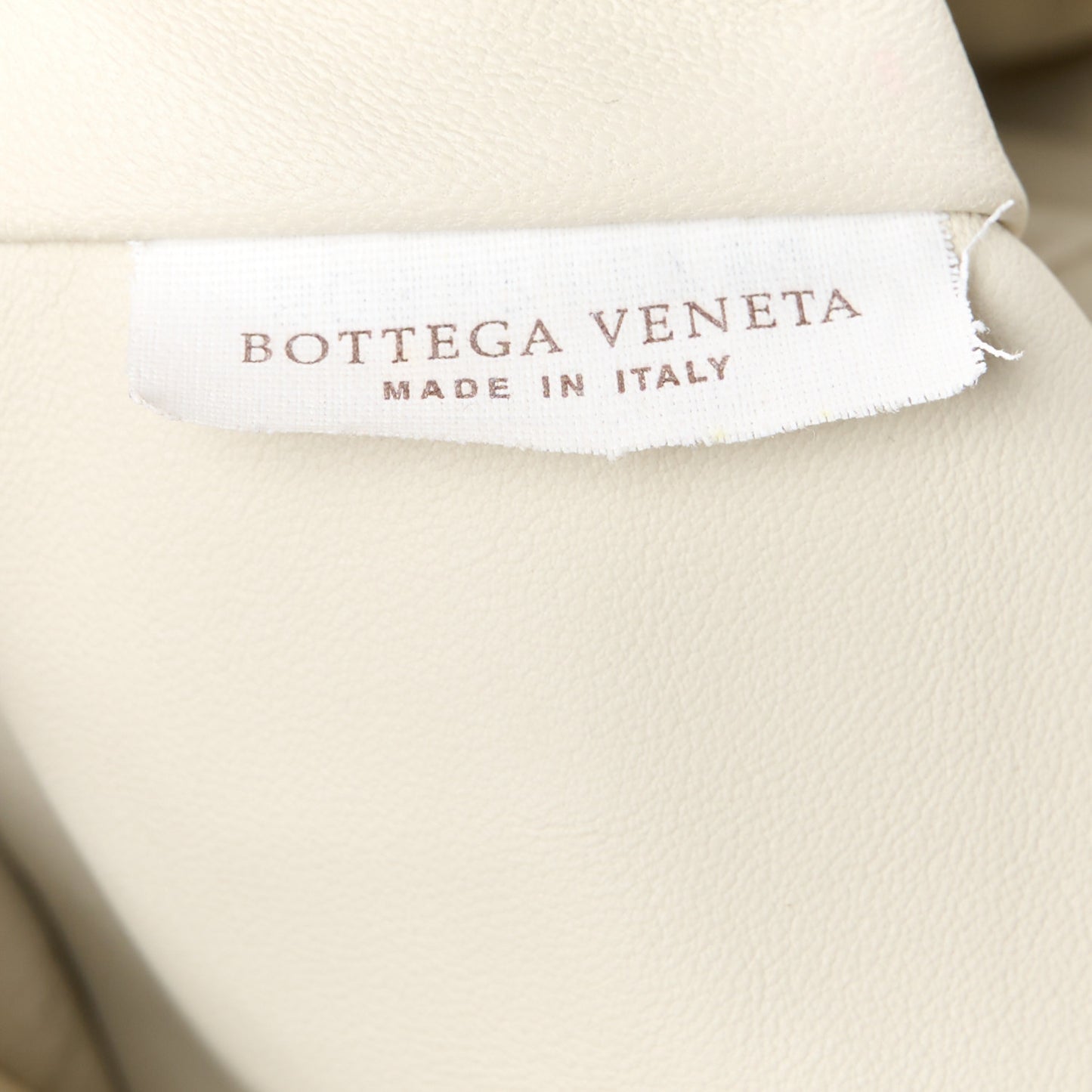 Nappa Maxi Intrecciato The Pouch Oversized Clutch Plaster