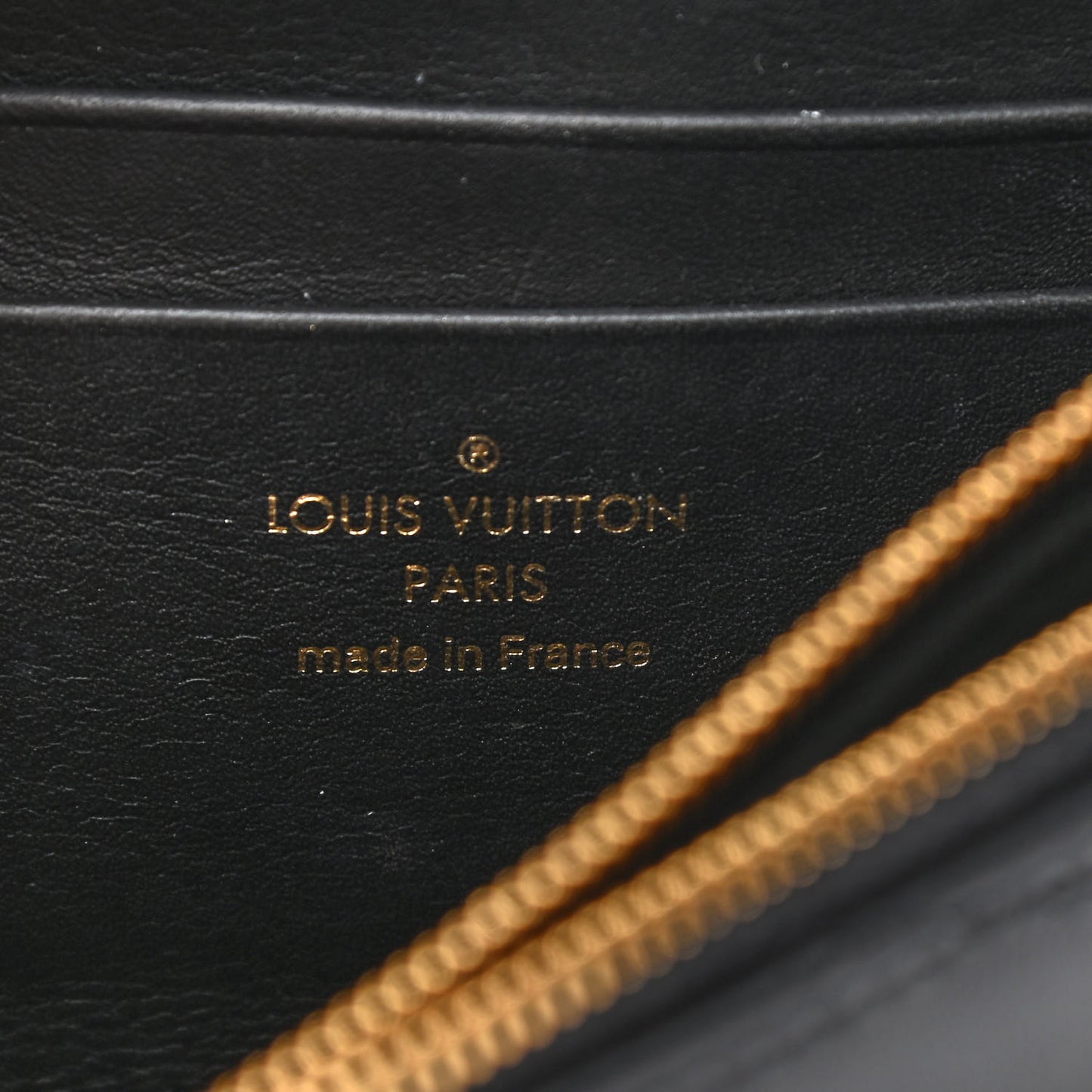 Calfskin New Wave Chain Pochette Black