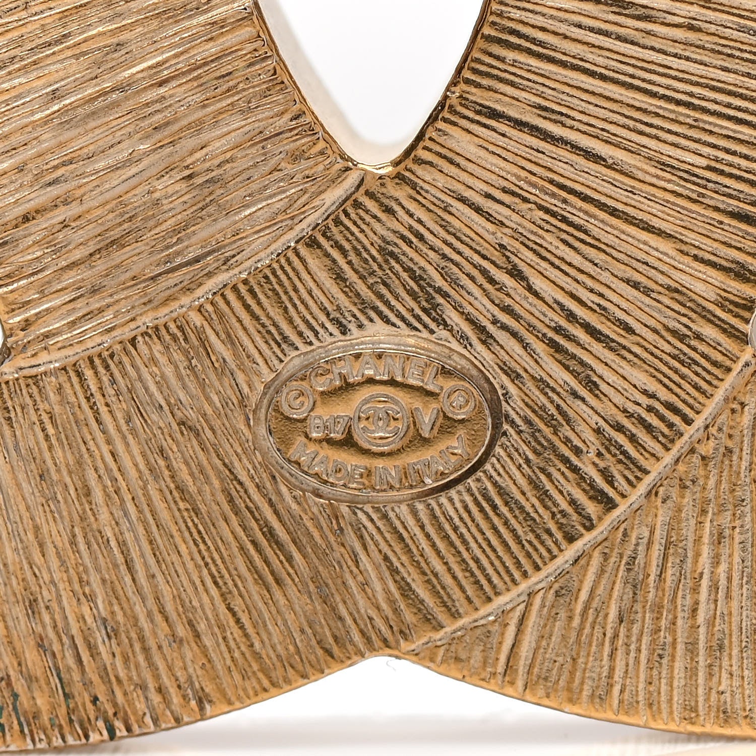 Chanel Metal Quilted CC Brooch Silver Gold 4 of 5