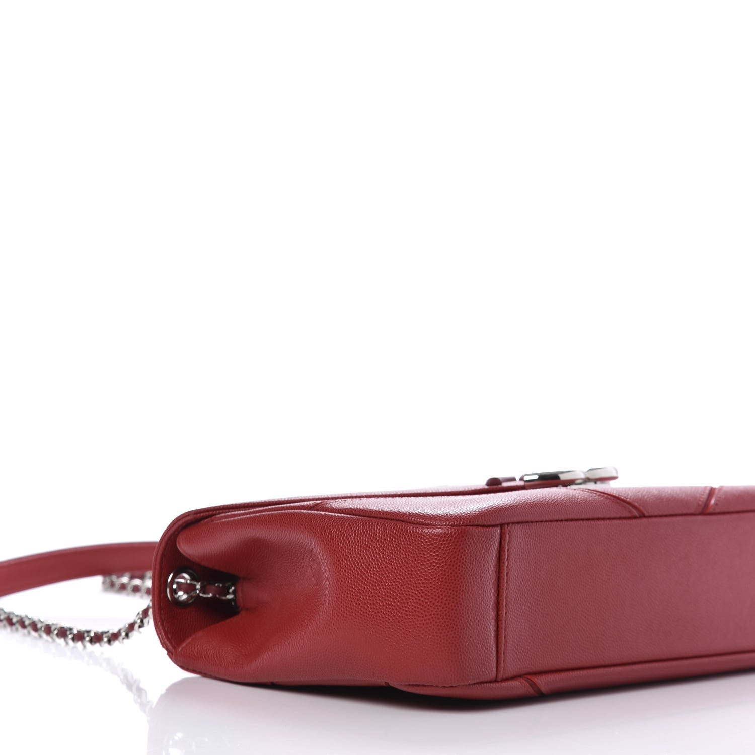 Chanel Caviar Macro Chevron Single Flap Red 6 of 10