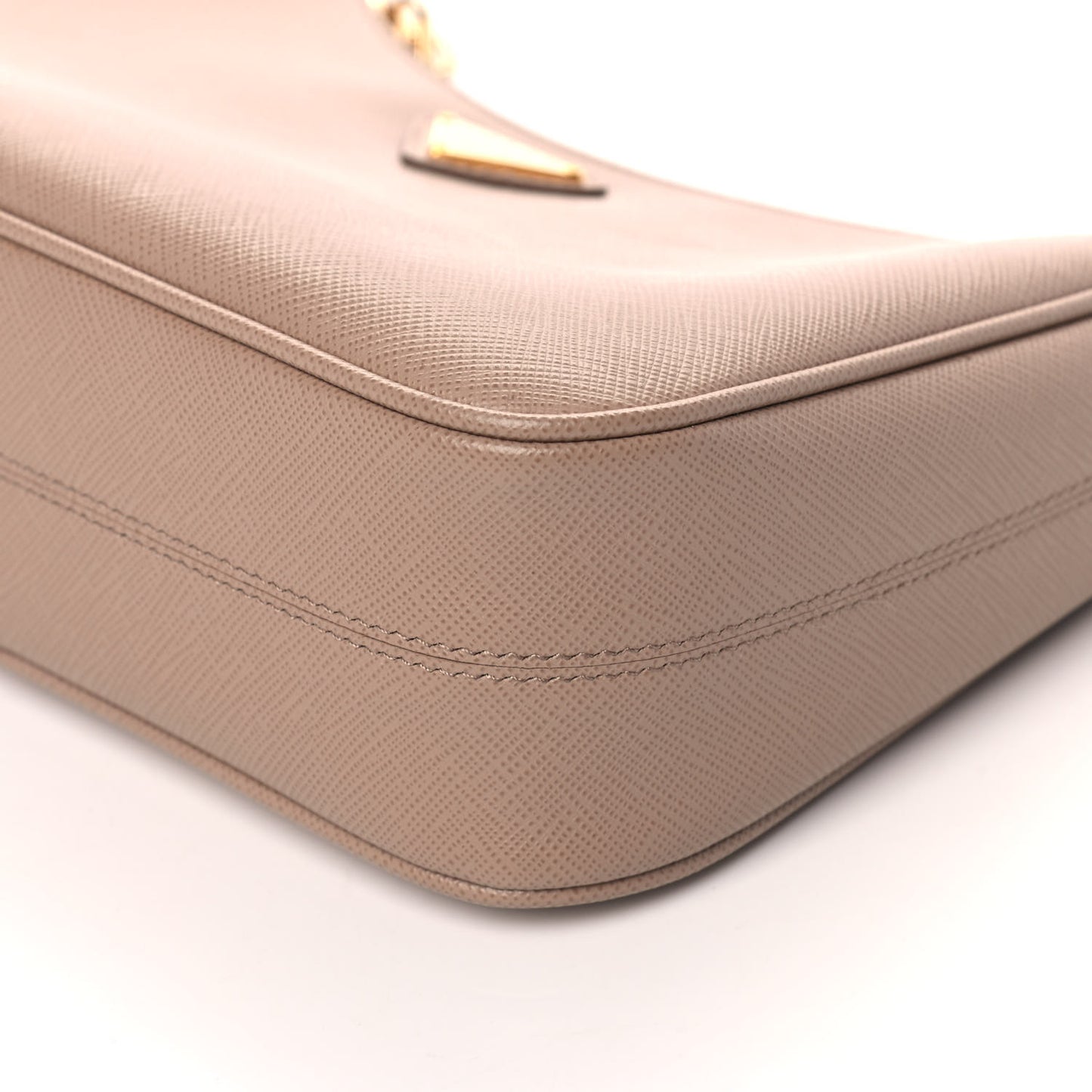 Saffiano Re-Edition 2005 Shoulder Bag Cammeo Beige