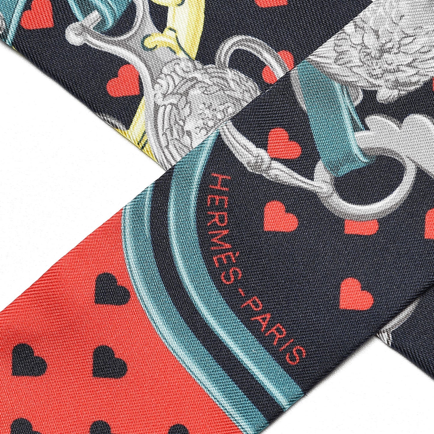 Silk Brides de Gala Love Twilly Caban Canard Rouge