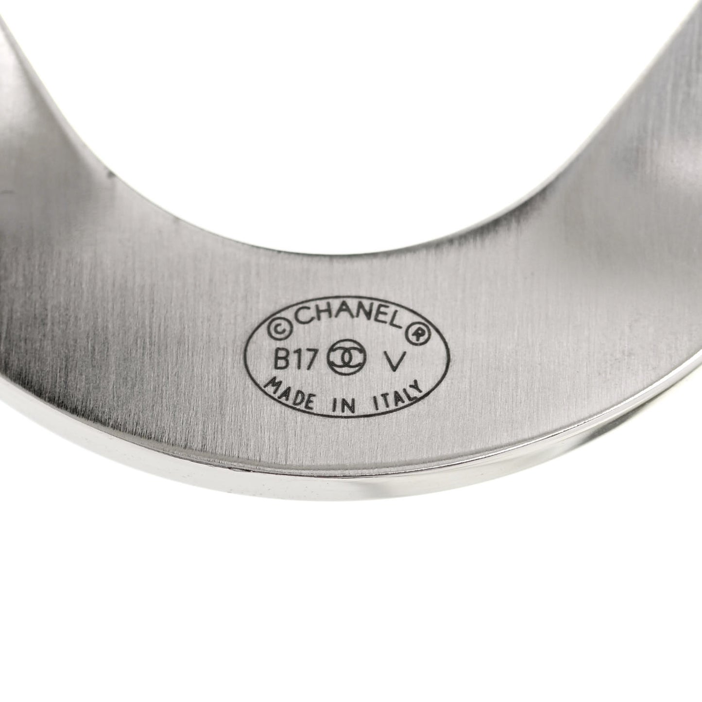 Metal CC Cuff Silver