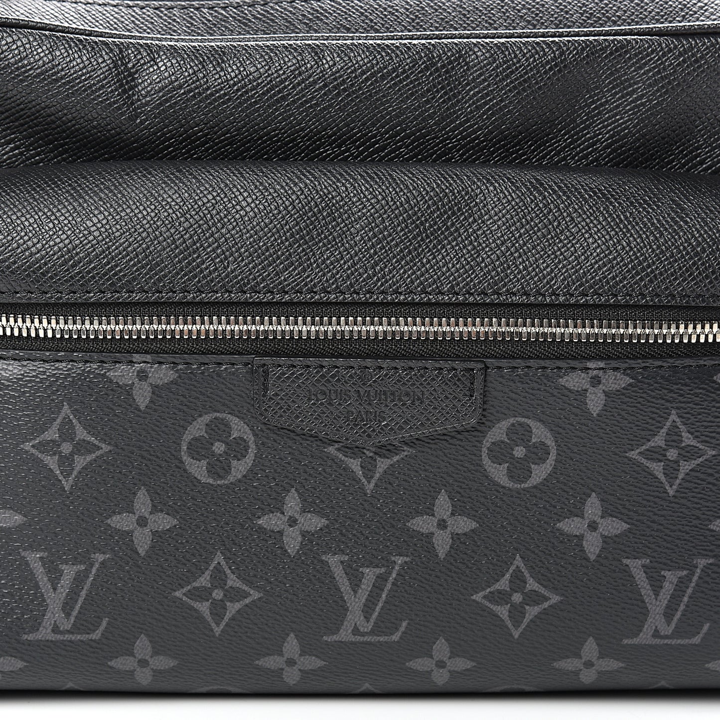 Taiga Monogram Eclipse Outdoor Messenger Black