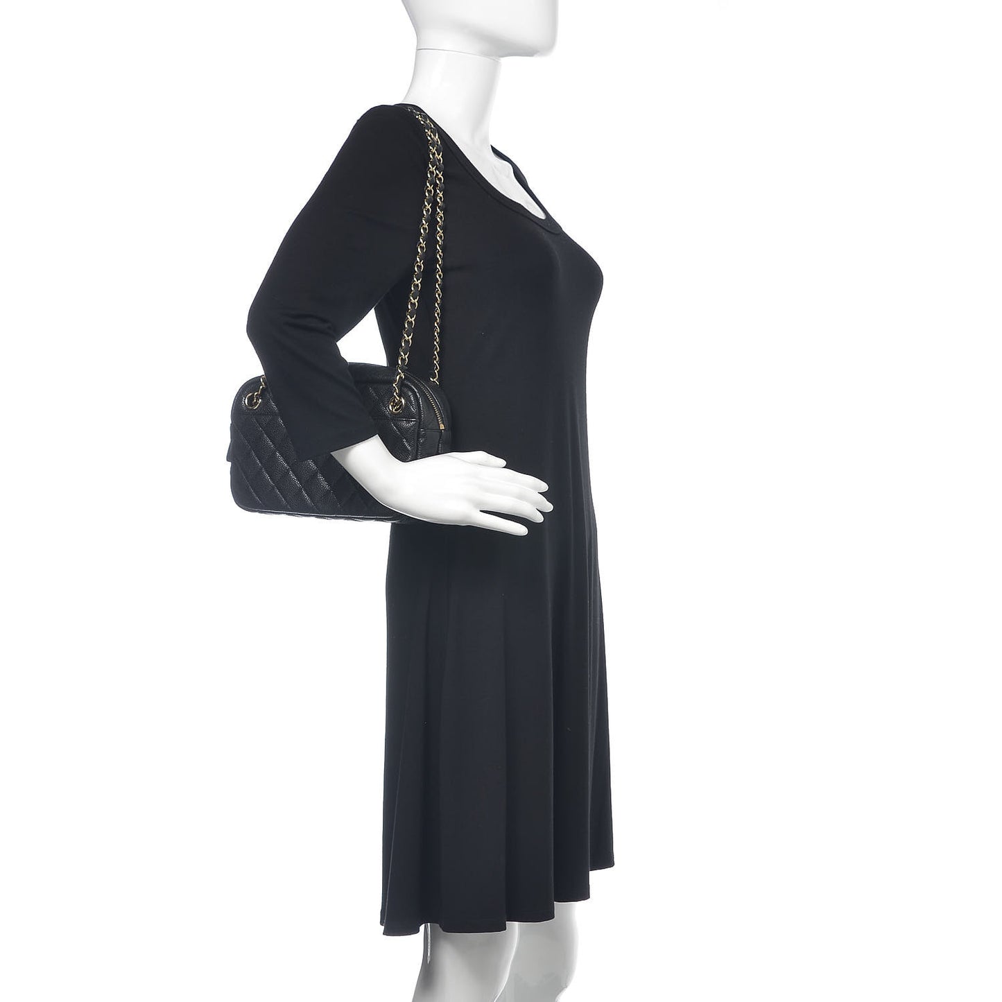 Caviar Quilted Vanity With Chain Black