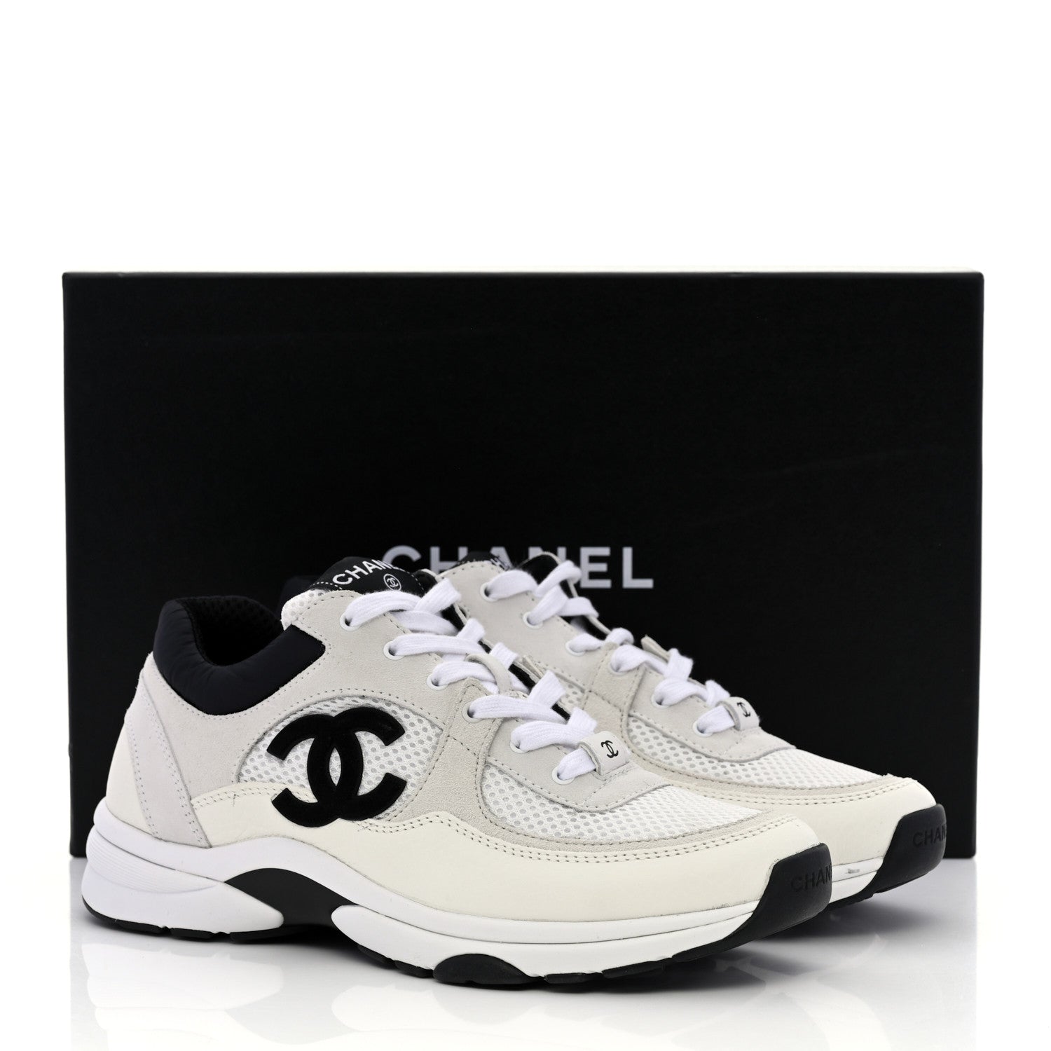 Chanel Mesh Suede Calfskin Grained Calfskin Womens CC Sneakers 38.5 White Black 9 of 9