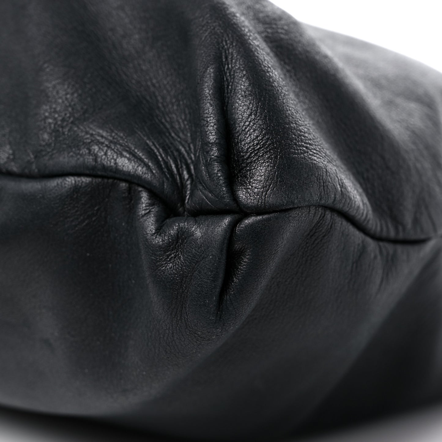 Lambskin Large Soft and Chain Hobo Black