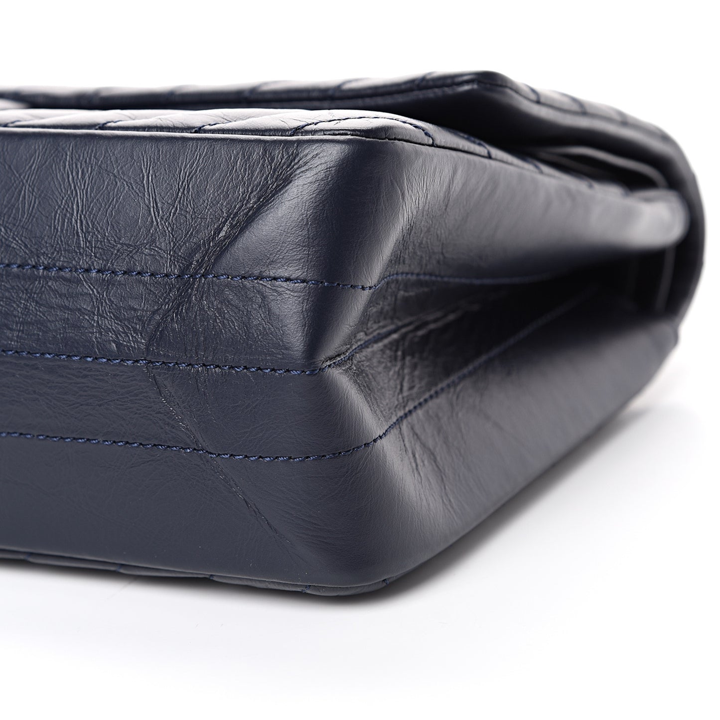 Aged Calfskin Chevron Quilted 2.55 Reissue 226 Flap Navy Blue
