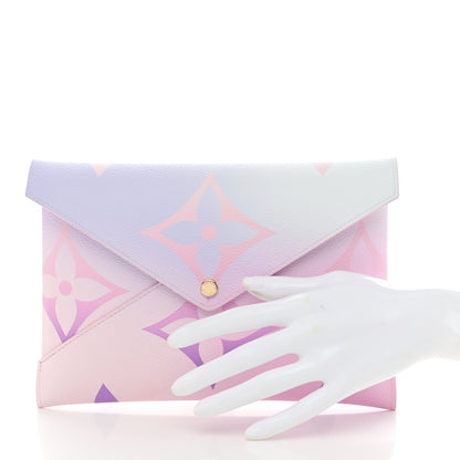 Louis Vuitton Monogram Giant Spring in the City Kirigami Pochette Set Sunrise Pastel Midnight Fuchsia Sunset Kaki 2 of 10