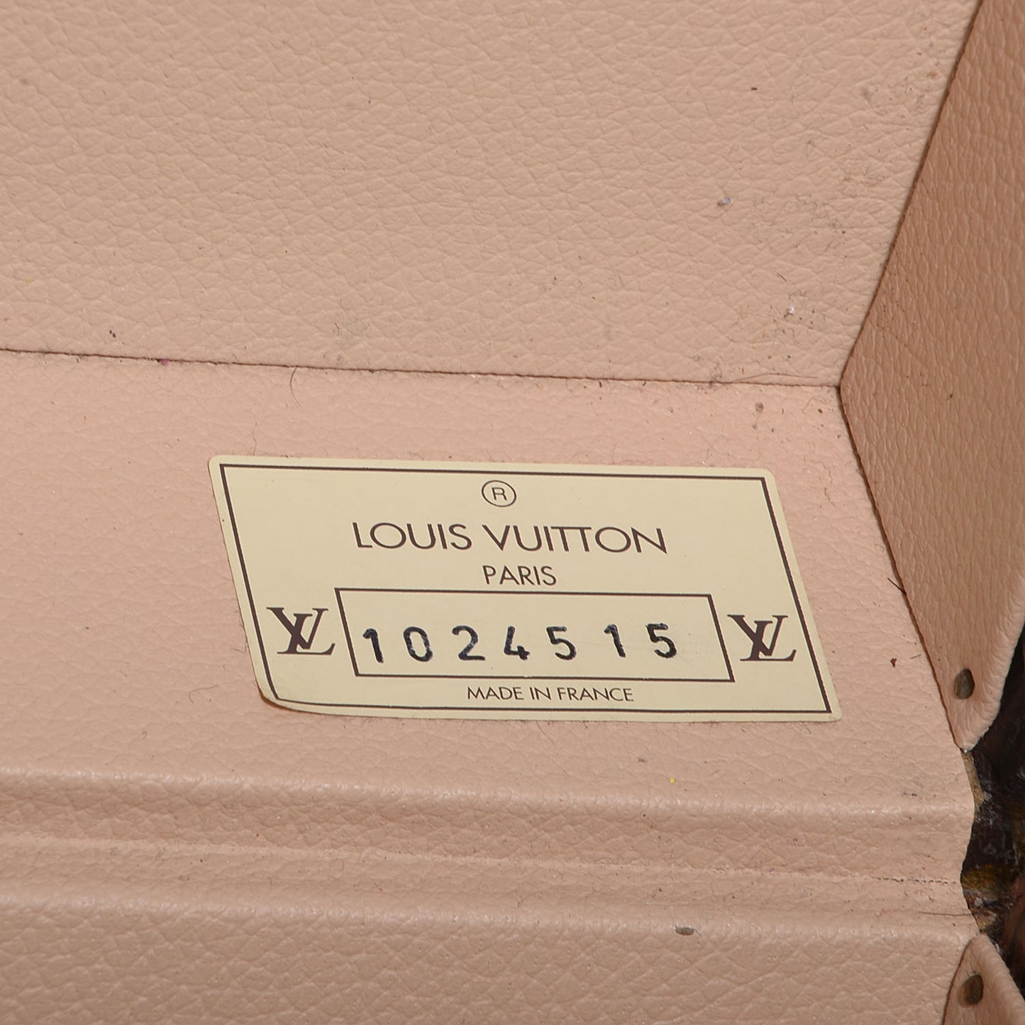 Monogram Alzer 80