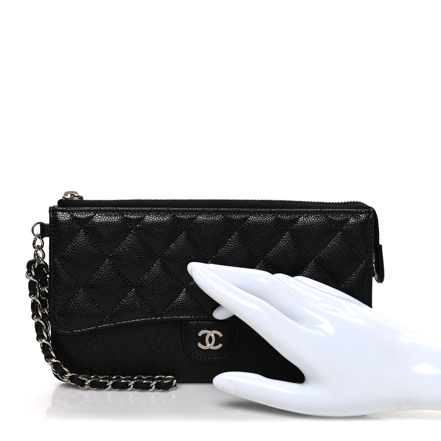 Caviar Quilted Classic Pouch With Handle Black