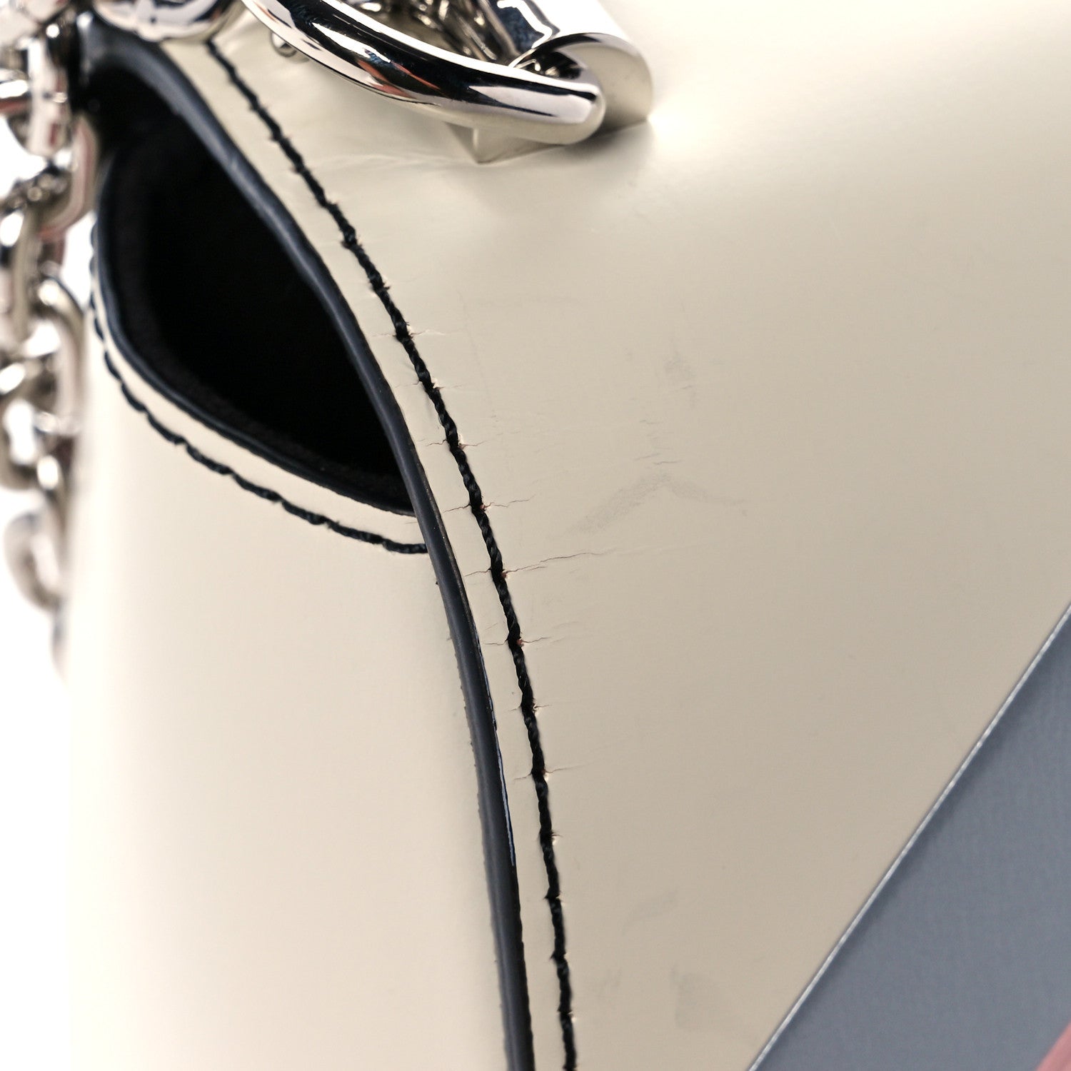 Louis Vuitton Epi Monogram Tape Twist Shoulder Bag MM Rose White 11 of 13