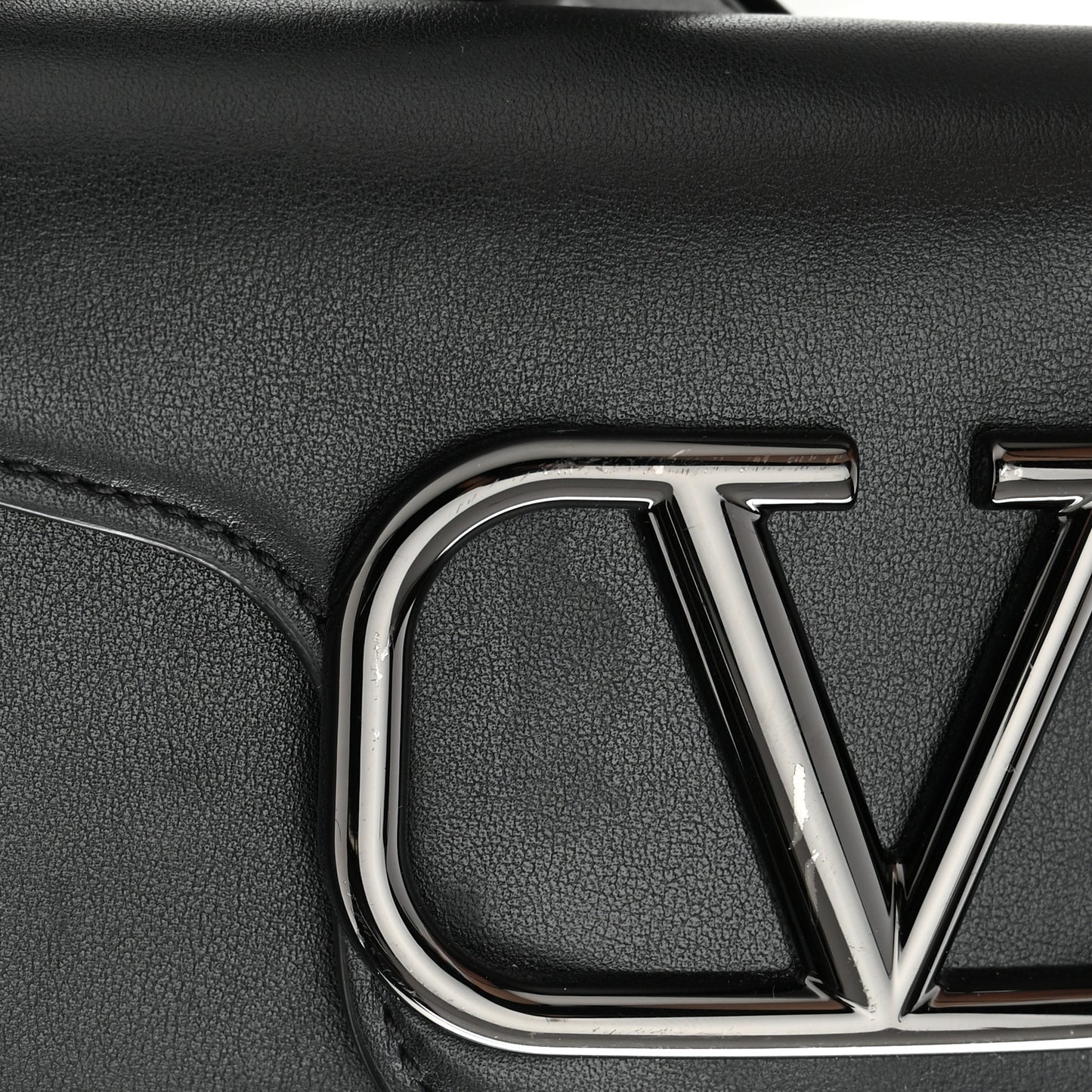 Calfskin Monochrome Vlogo Mini Loco Crossbody Bag Black