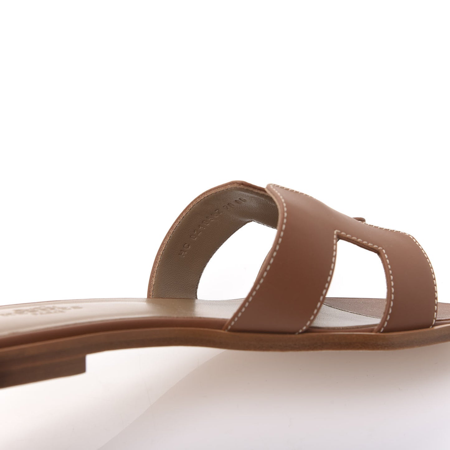 Box Calfskin Oran Sandals 39 Gold