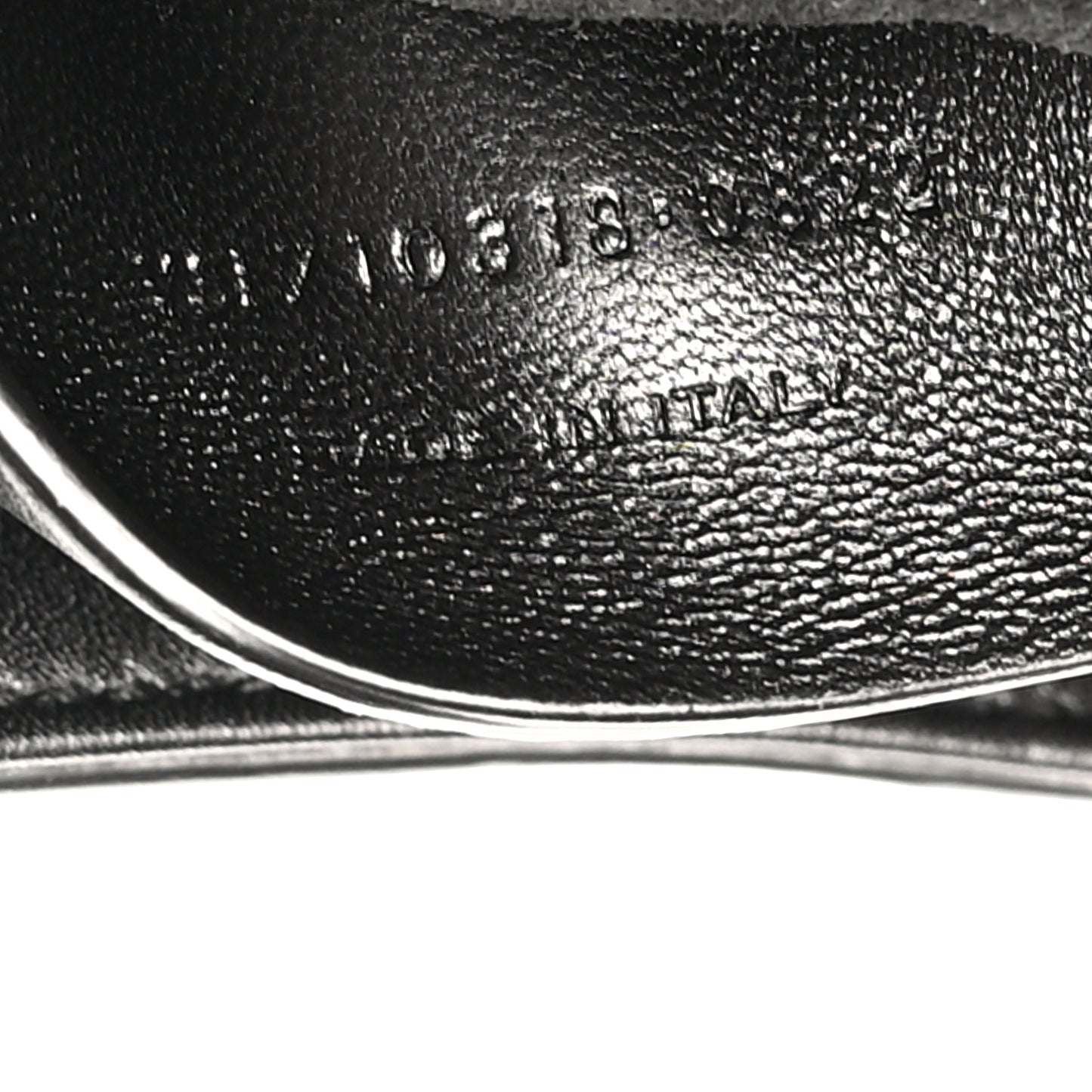 Patent Calfskin Le 5 A 7 Mini Hobo Black