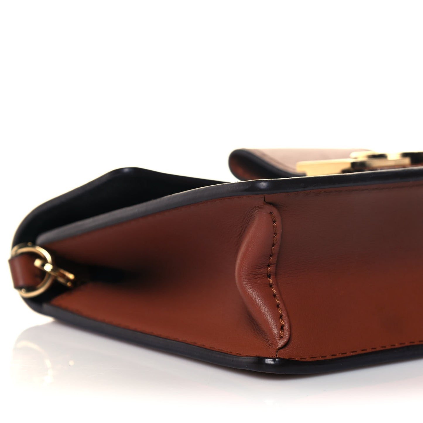 Reverse Monogram Dauphine Chain Wallet