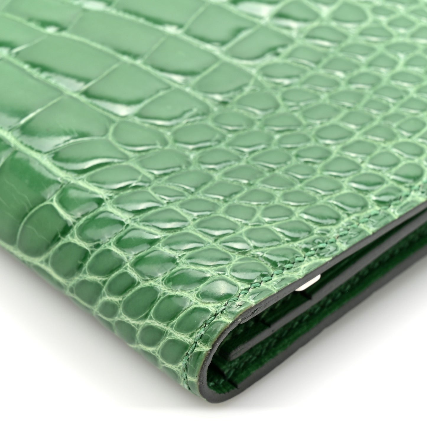 Shiny Alligator Bearn Wallet Cactus