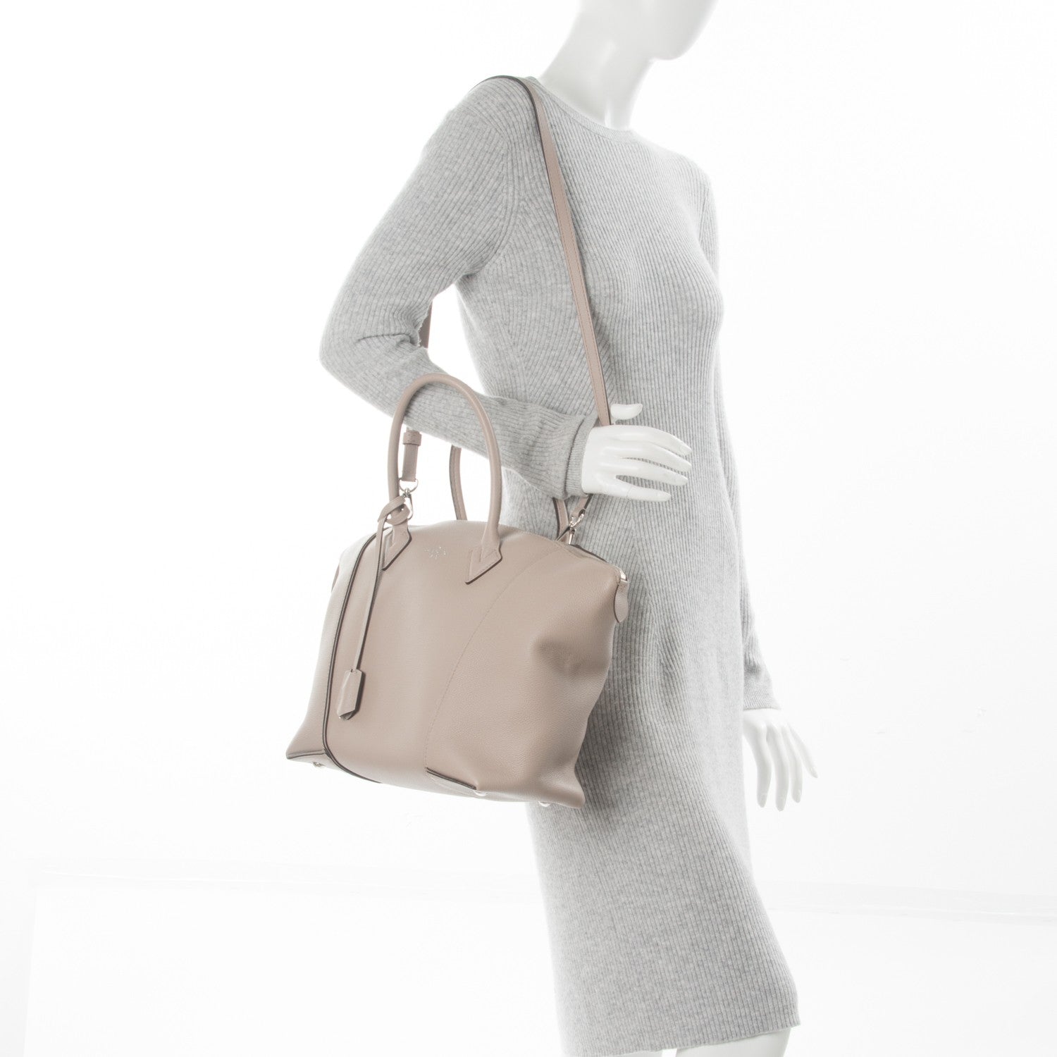 Louis Vuitton Veau Cachemire Soft Lockit MM Galet 2 of 8