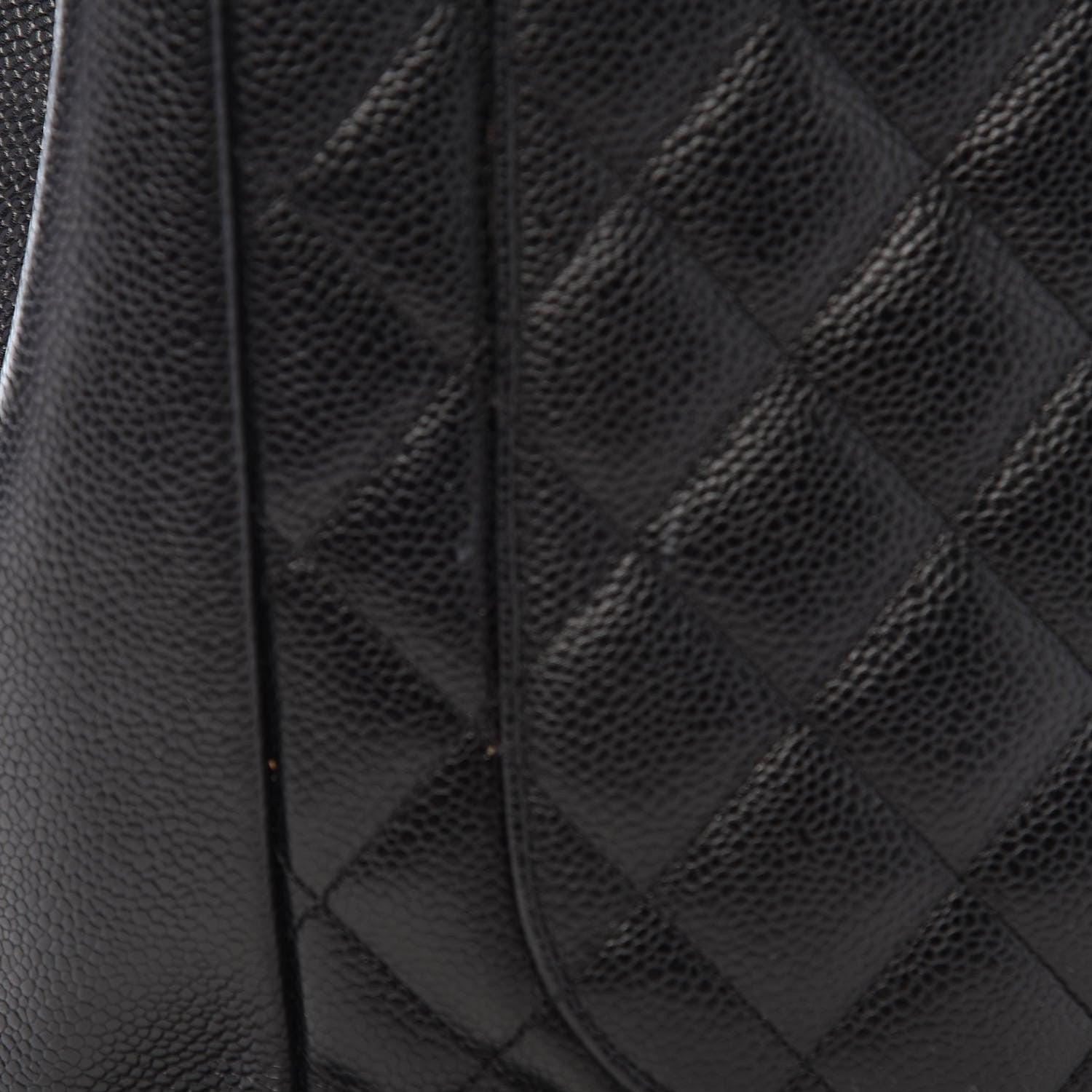 Chanel Caviar Quilted Grand Shopping Tote GST Black 19 of 23