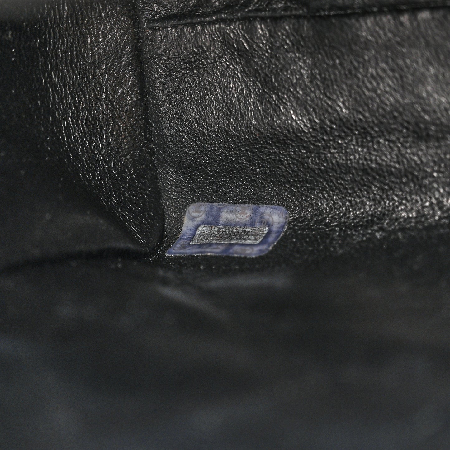Caviar Quilted Medium Single Flap Black