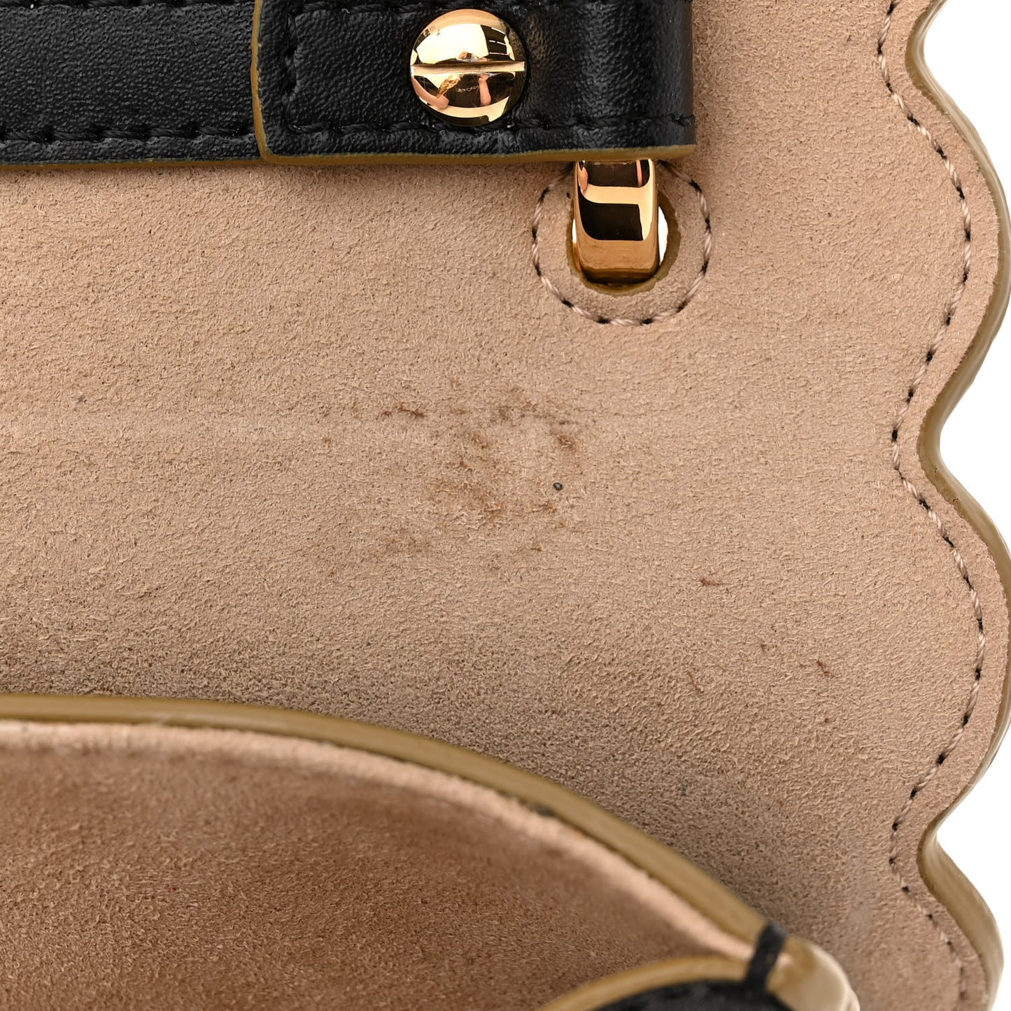 Vitello Liberty Scalloped Studded Kan I Shoulder Bag Black