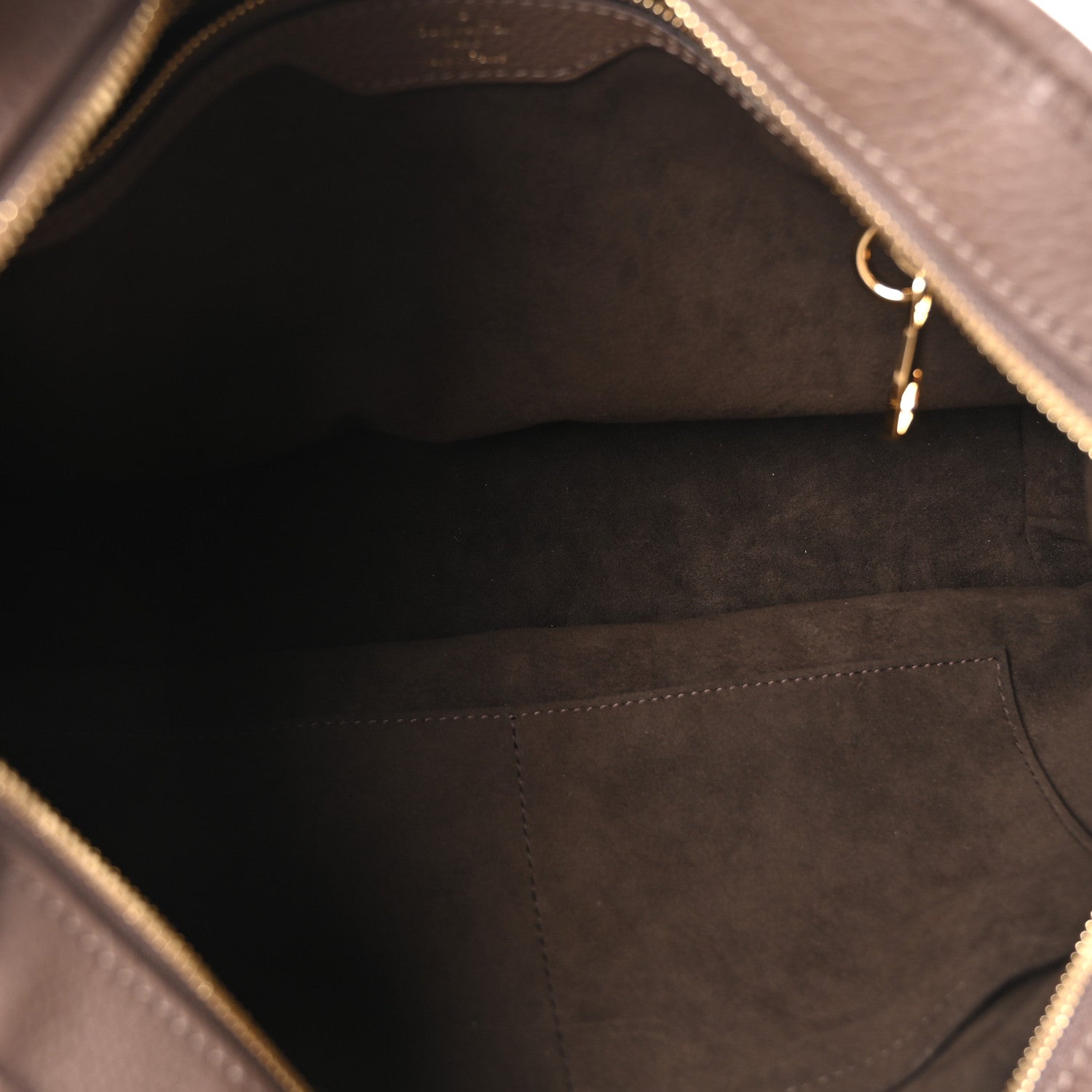 Louis Vuitton Mahina Stellar PM Poudre 5 of 9