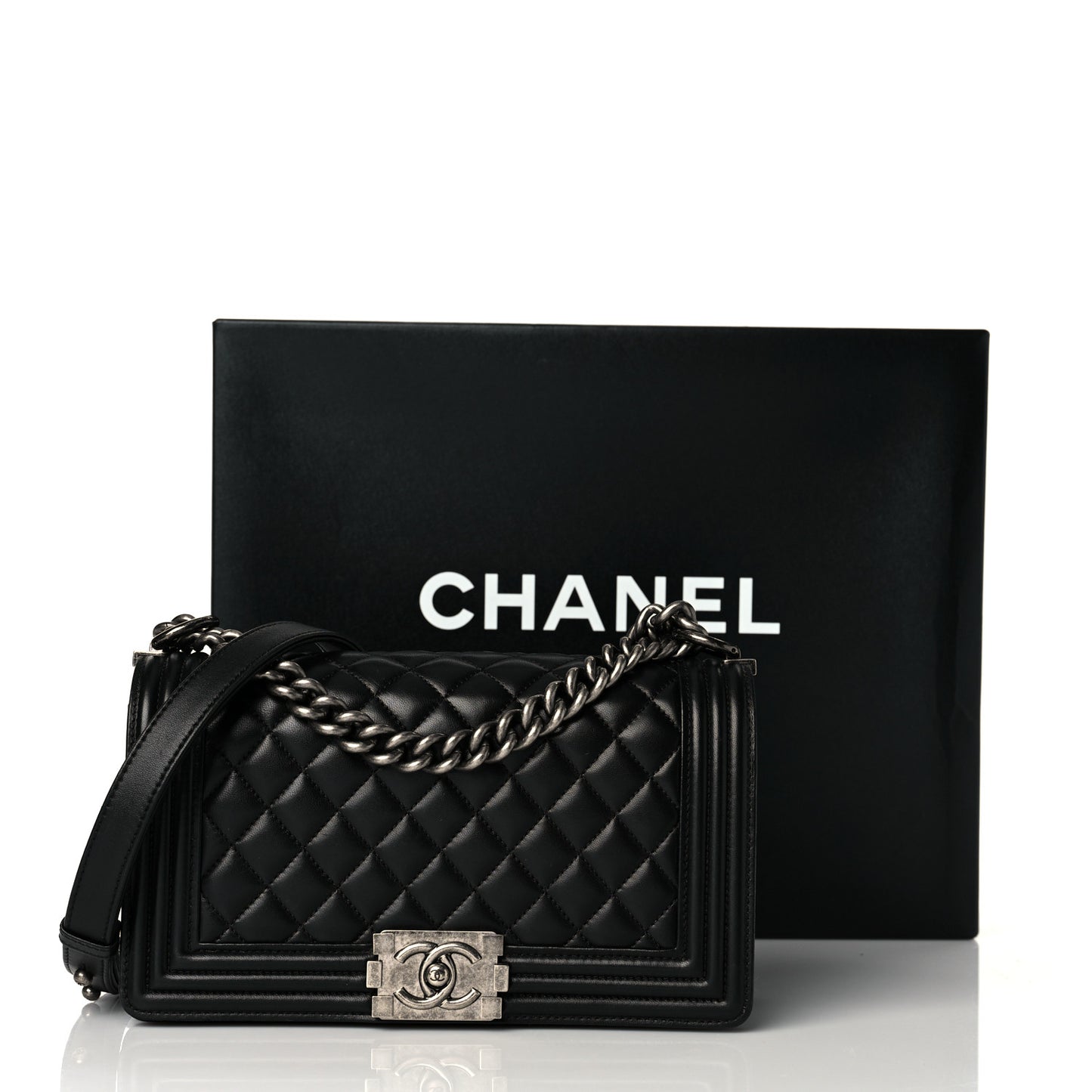 Lambskin Quilted Medium Boy Flap Black