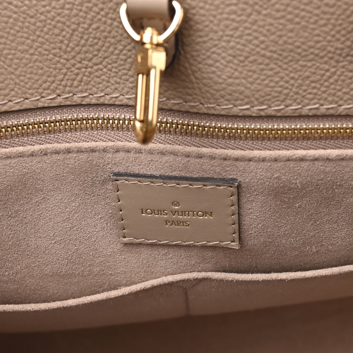 Louis Vuitton Empreinte Monogram Giant Onthego MM Tourterelle 6 of 9