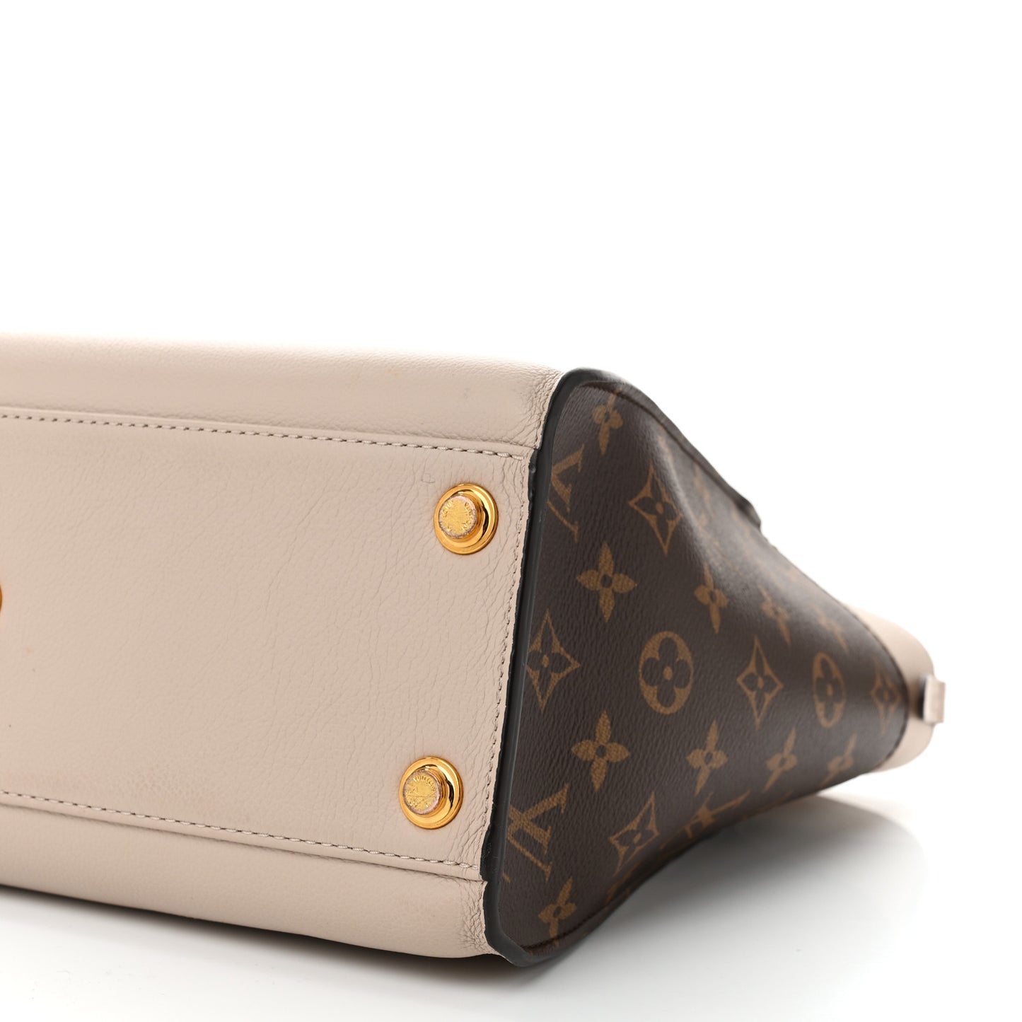 Calfskin Monogram On My Side MM Greige