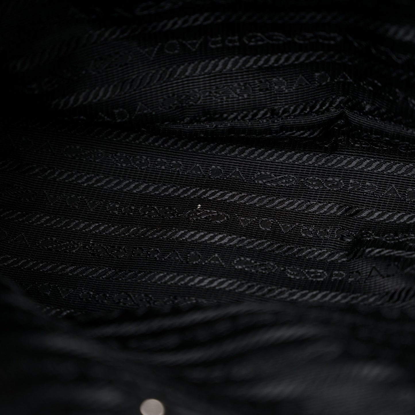 Vitello Daino Flap Shoulder Bag Black