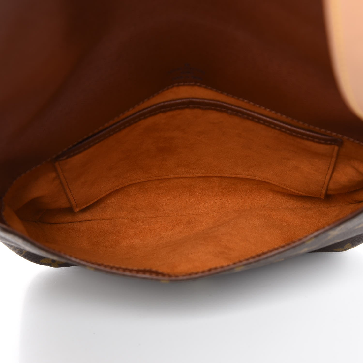Louis Vuitton Monogram Musette Tango 7 of 9