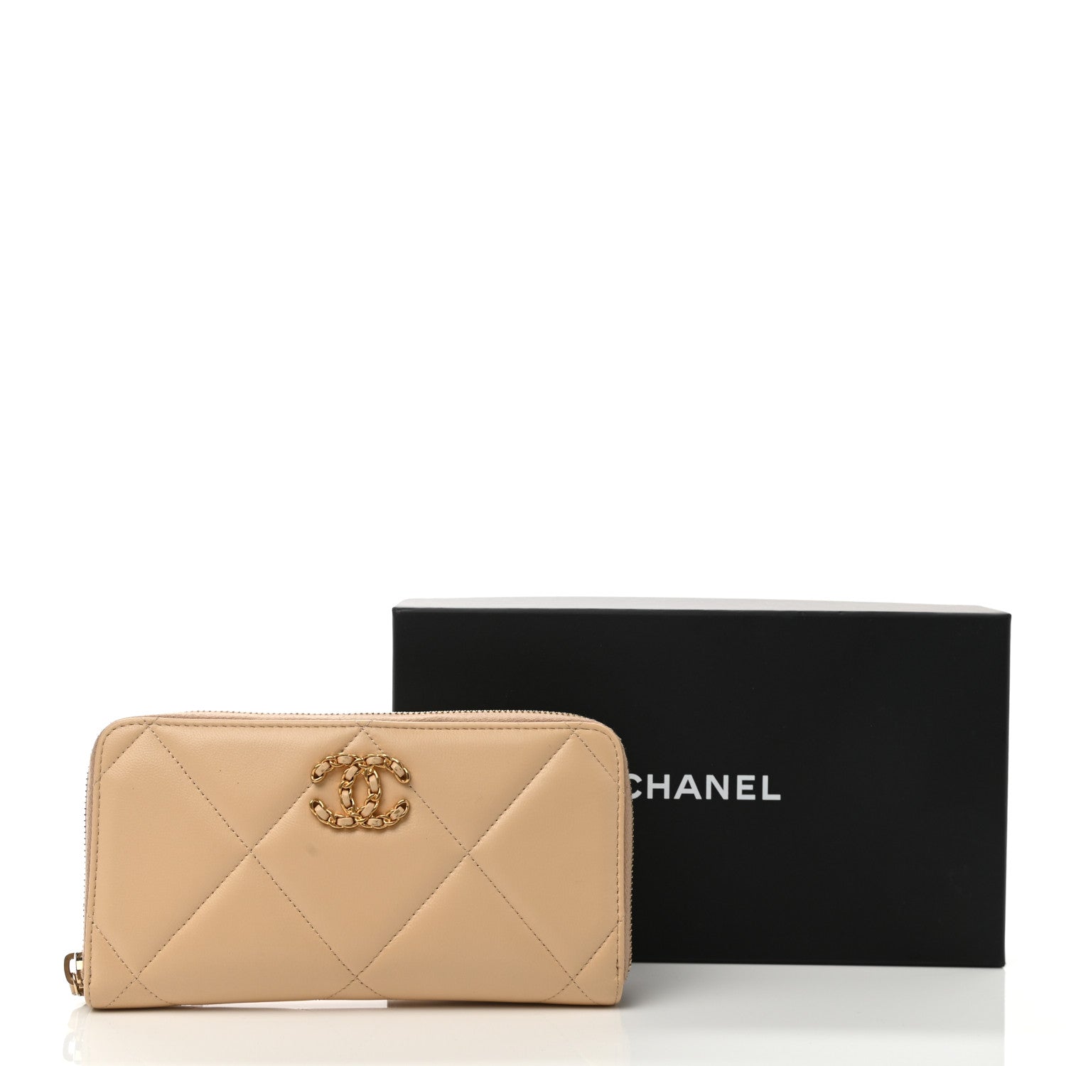 Chanel Shiny Goatskin Quilted 19 Long Zipped Around Wallet Beige 10 of 10