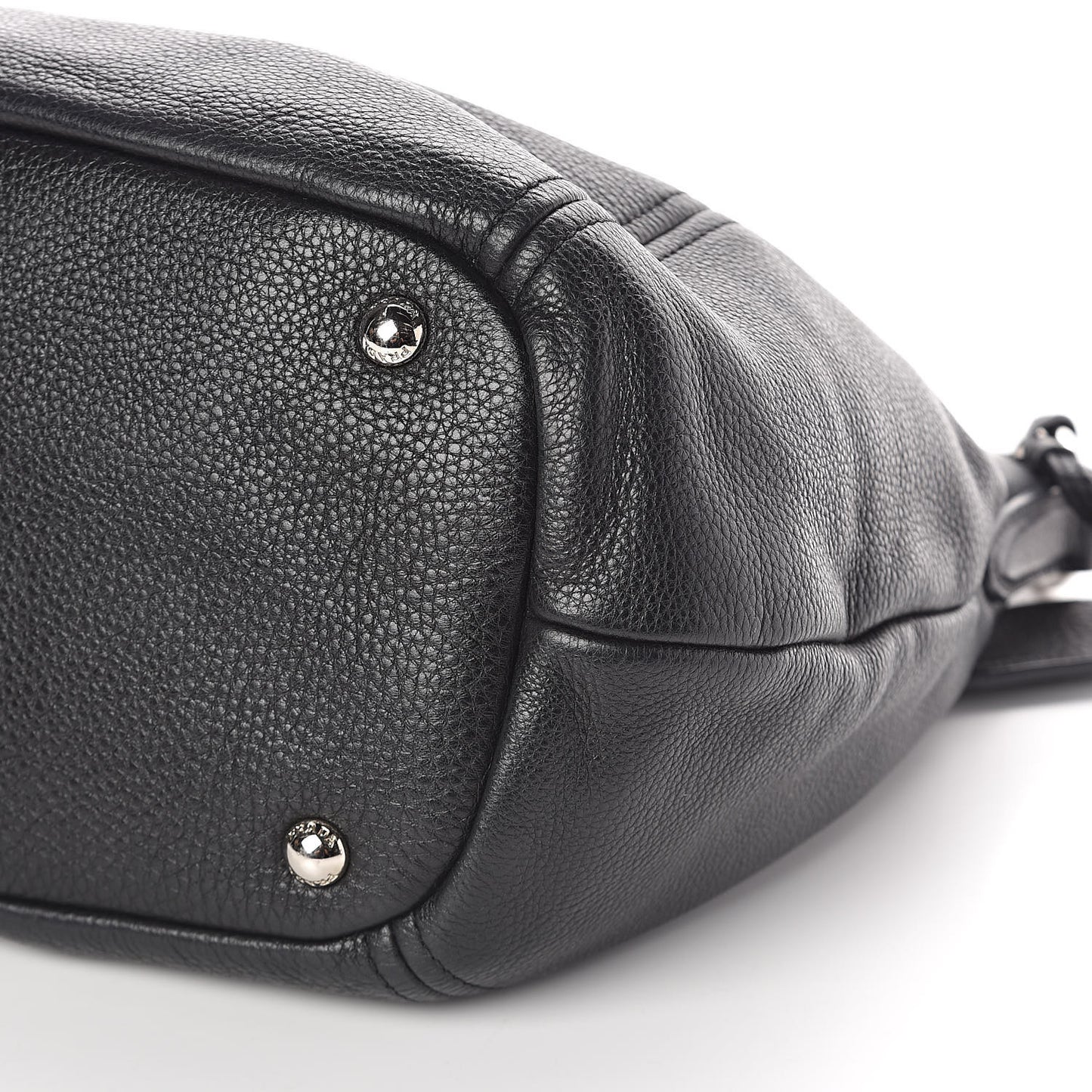 Vitello Phenix Hobo Black