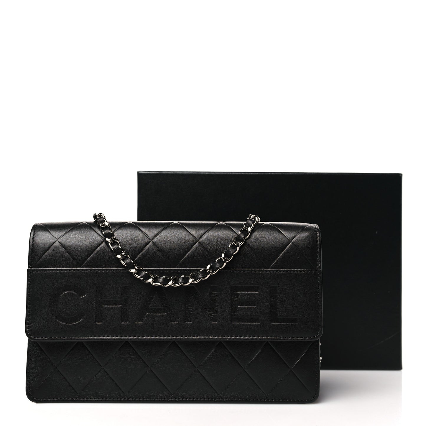 Lambskin Embossed Lax Wallet On Chain WOC Black
