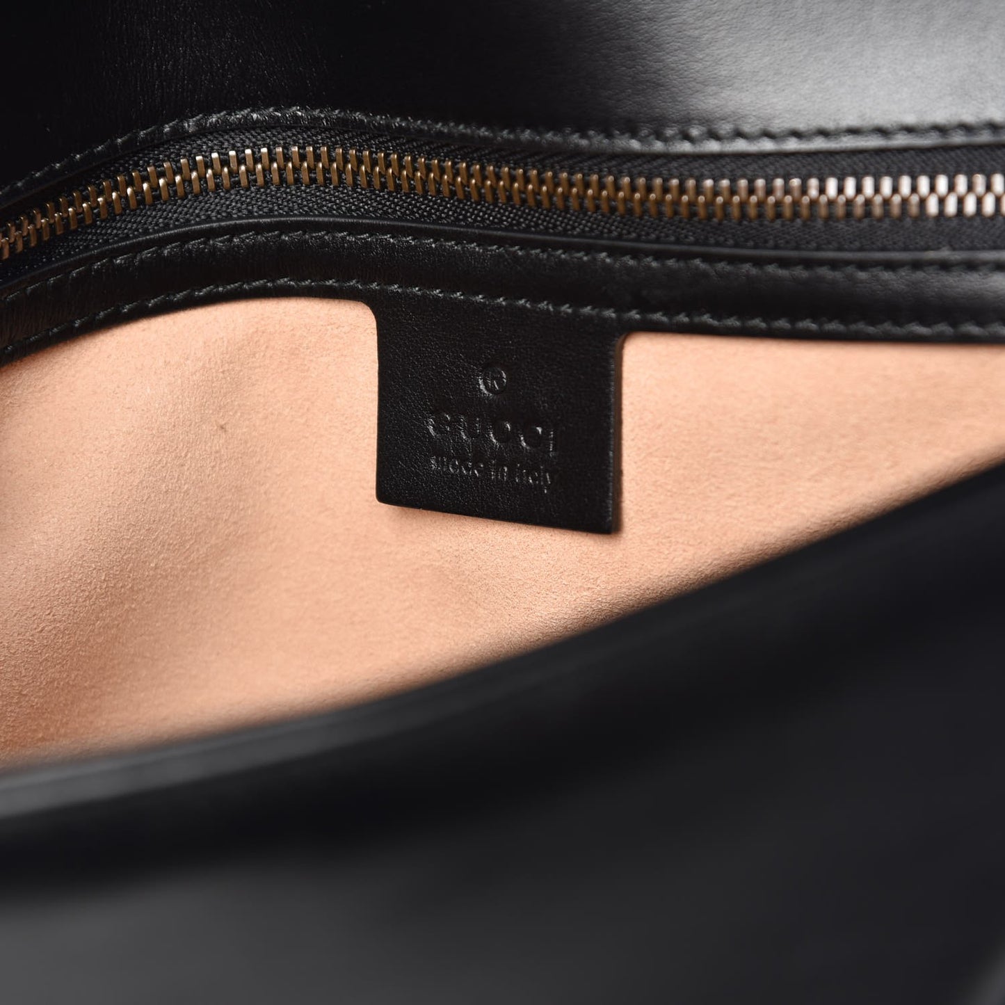 Calfskin Matelasse Small GG Marmont Shoulder Bag Black