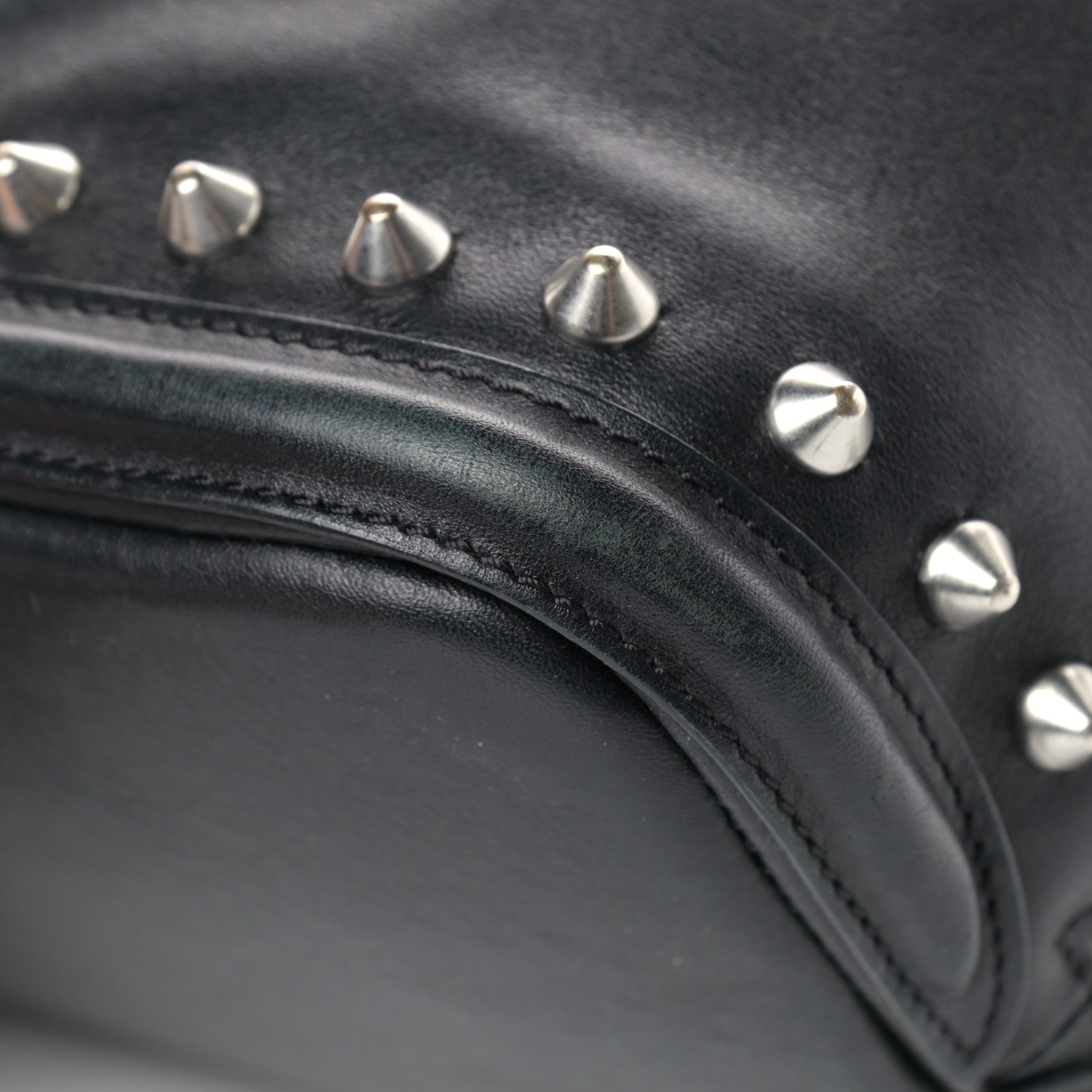 Alexander McQueen Pebbled Calfskin Skull Studded Padlock Tote Black 9 of 16