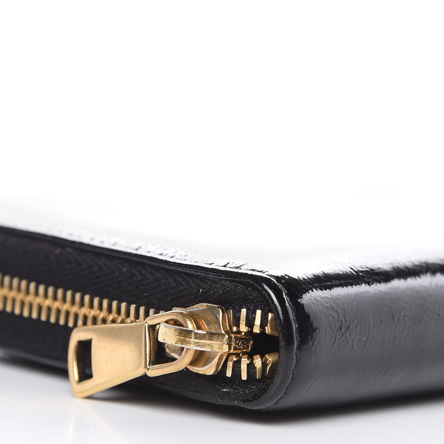 Patent Y Mail Zip Around Wallet Black
